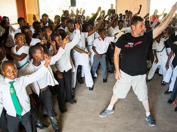 Kearsney Primary School learners were surprised with a fun dance workshop lead by Peter Court, MRP Foundation’s Creative Arts Implementation Partner, on Random Act of Kindness Day